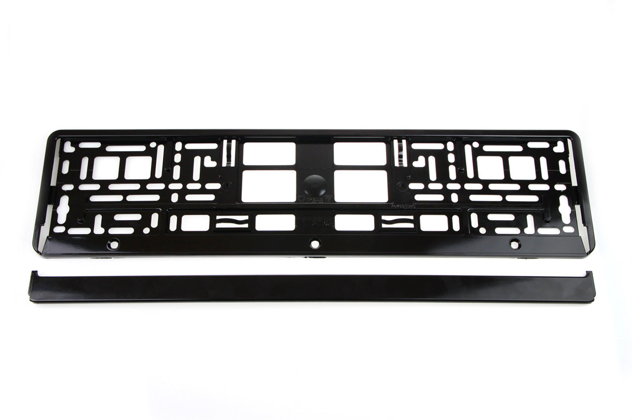 ΠΛΑΣΤΙΚΟ ΠΛΑΙΣΙΟ ΠΙΝΑΚΙΔΑΣ ΚΥΚΛΟΦΟΡΙΑΣ (ΜΑΥΡΟ/ΜΕΤΑΛΛΙΚΗ ΥΦΗ/ΞΕΧΩΡΙΣΤΟ ΚΑΤΩ ΜΕΡΟΣ) - 52 Χ 12,5 cm AMiO - 1 ΤΕΜ.