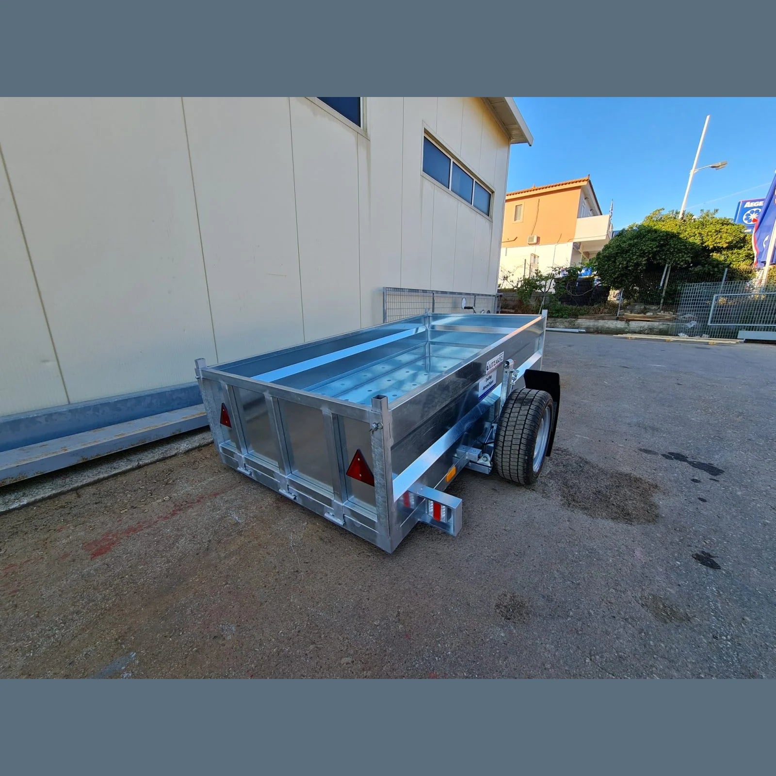 A200Τ/250Τ/300Τ-Ανακλινόμενη μπαγκαζιέρα — φωτογραφία 1 από 5 | Μπαγκαζιέρες