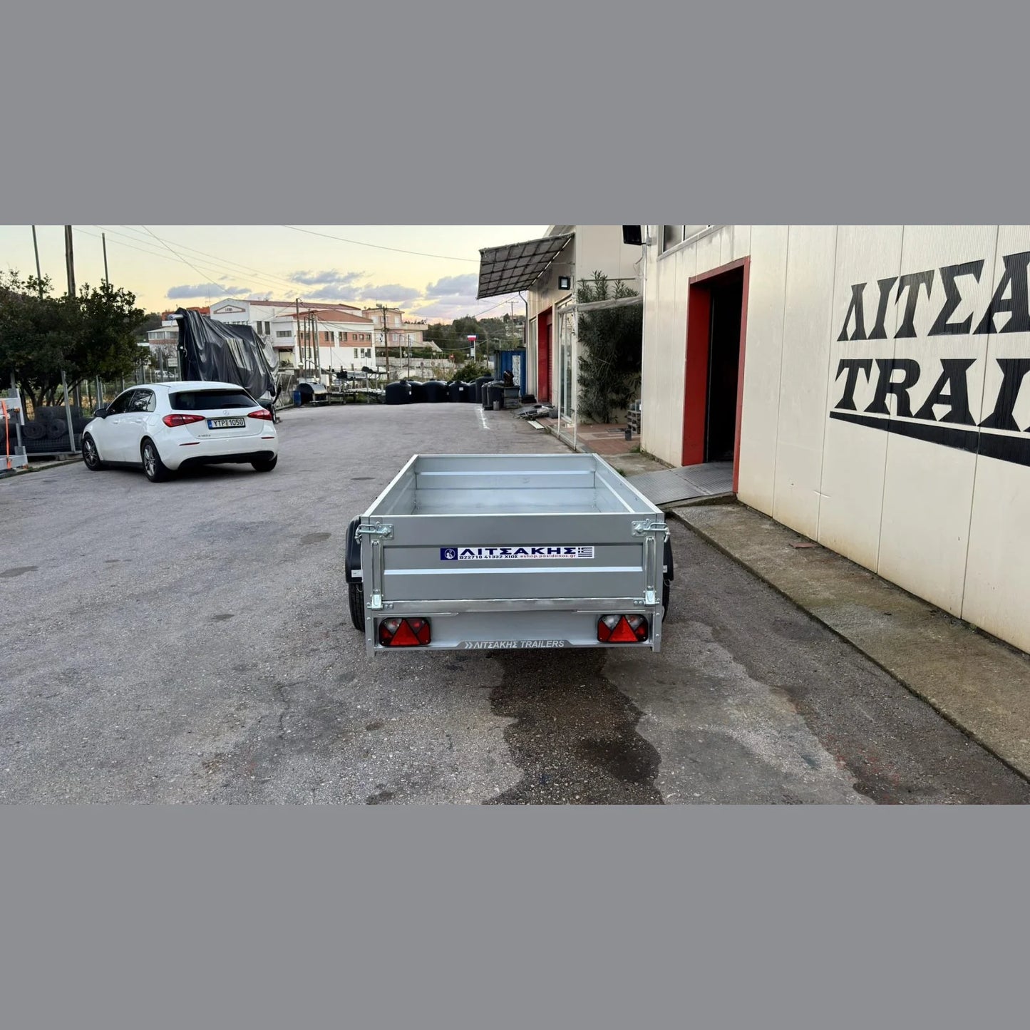 Μπαγκαζιέρα- Τρέιλερ Α255 — φωτογραφία 2 από 3 | Μπαγκαζιέρες