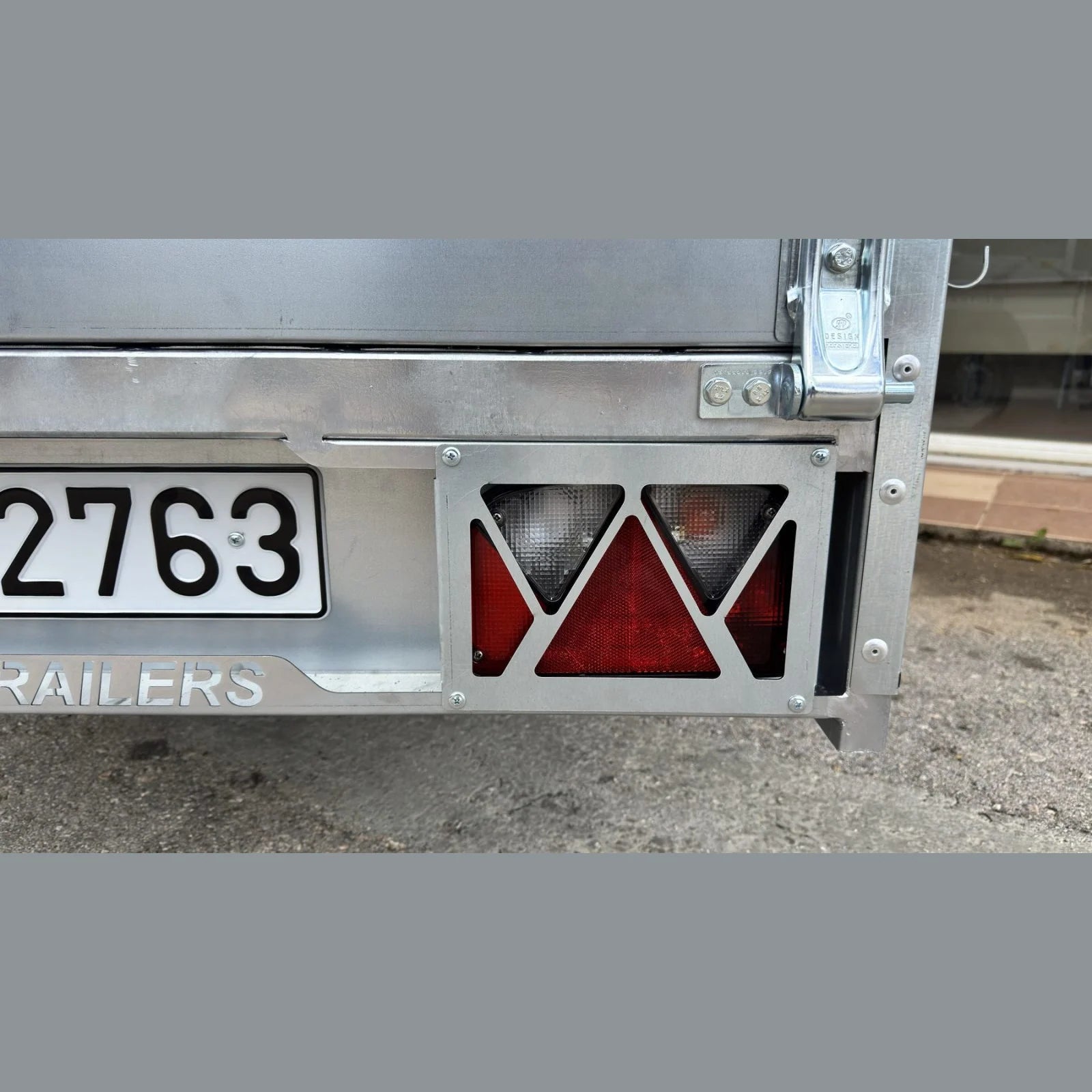 Προστατευτικό φανού τρέιλερ (τεμάχιο) — φωτογραφία 3 από 3 | Μπαγκαζιέρες